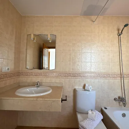 Surf And House Pensión Corralejo